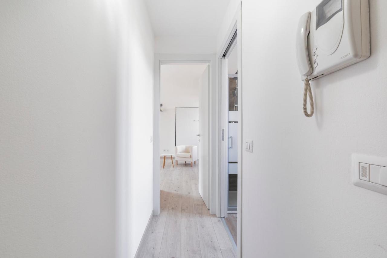 Maciachini Renovated Studio! Milan Exterior photo